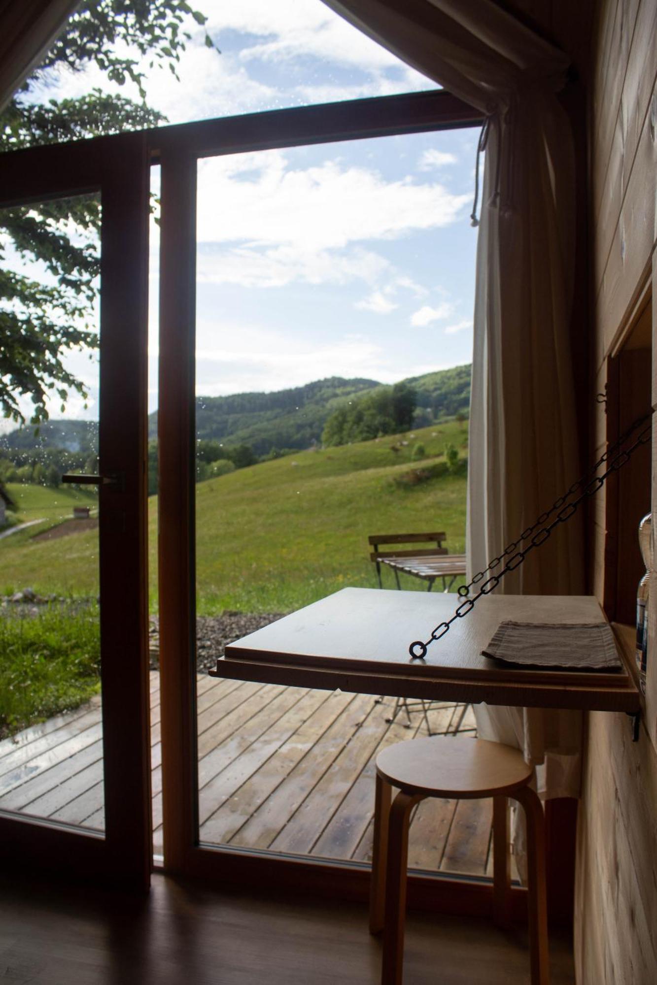 Hiska-Glamping Hotel Ajdovščina Exterior foto